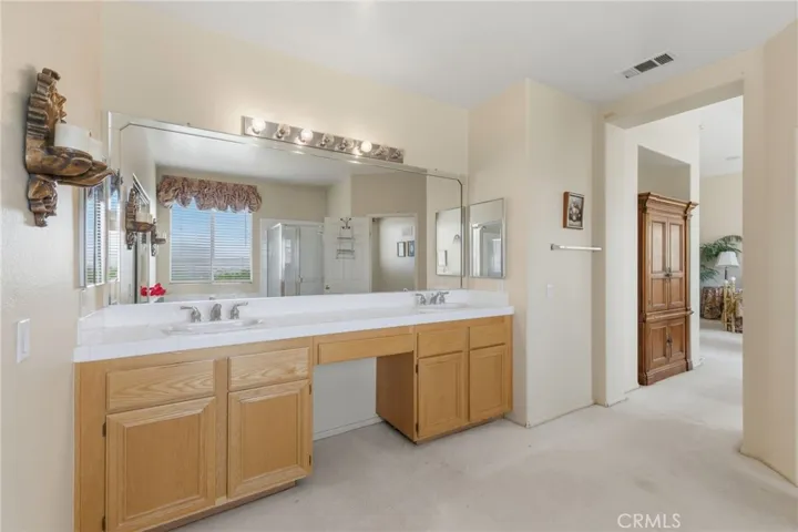 1184 Tesoro, Corona, California 92879