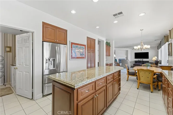 1184 Tesoro, Corona, California 92879