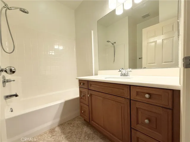 73 Stepping Stone, Irvine, California 92603