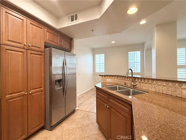 73 Stepping Stone, Irvine, California 92603