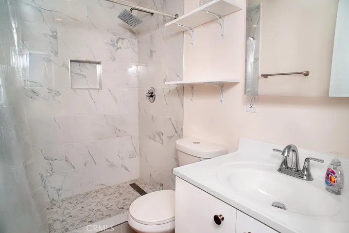1134 W 39th, Los Angeles, California 90037
