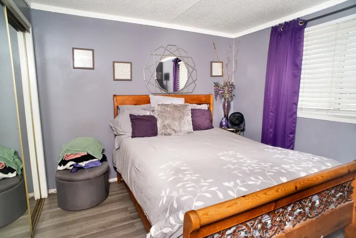 1134 W 39th, Los Angeles, California 90037