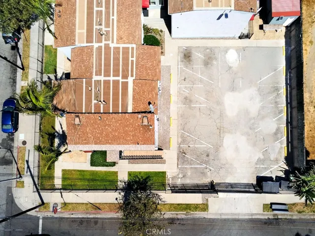 1134 W 39th, Los Angeles, California 90037