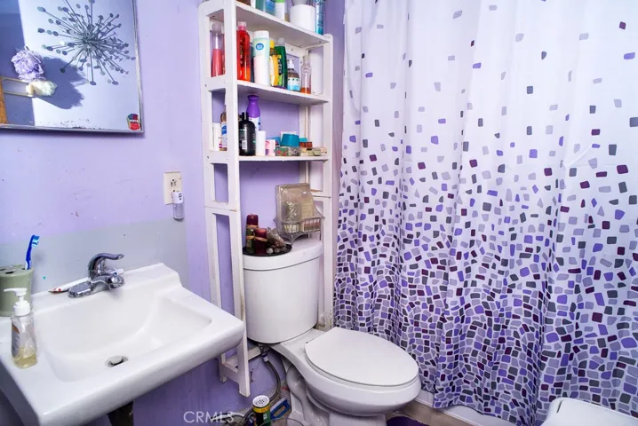 1134 W 39th, Los Angeles, California 90037