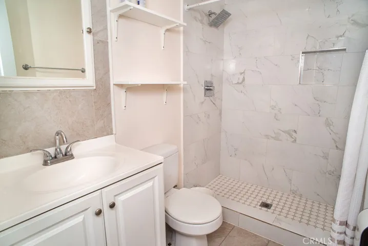1134 W 39th, Los Angeles, California 90037