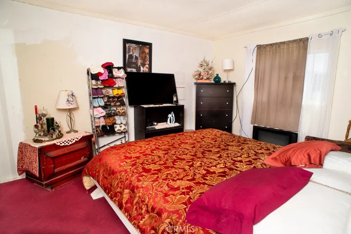 1134 W 39th, Los Angeles, California 90037