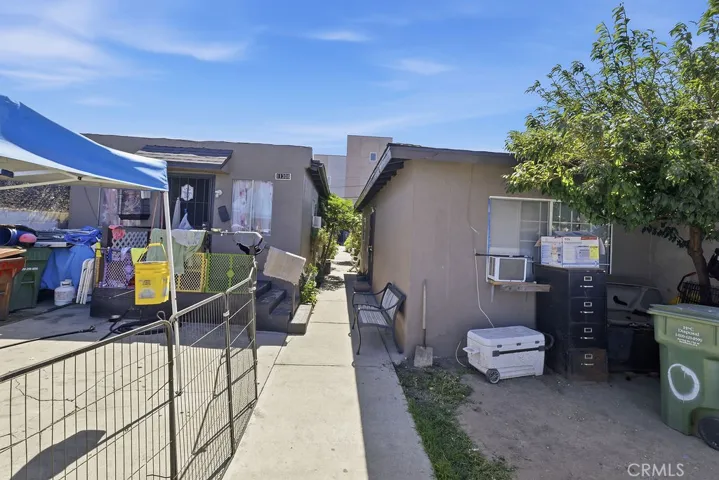 11308 Burin Avenue, Inglewood, California 90304