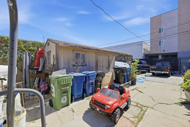 11308 Burin Avenue, Inglewood, California 90304