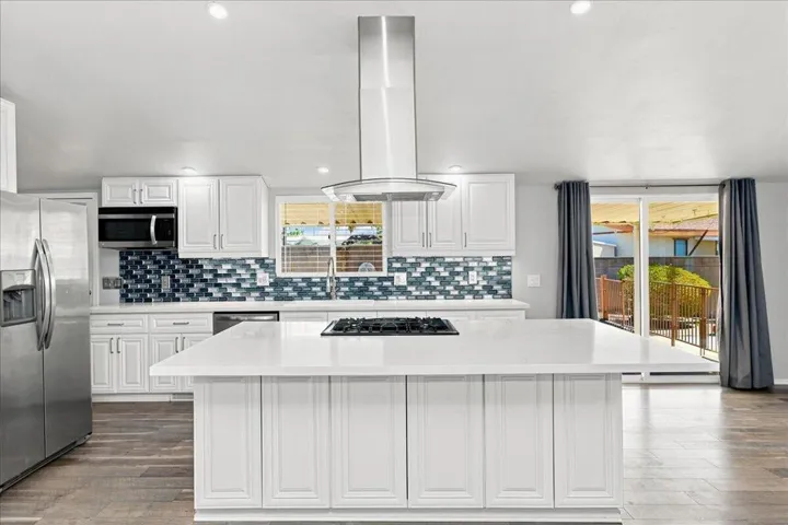 30-Kitchen