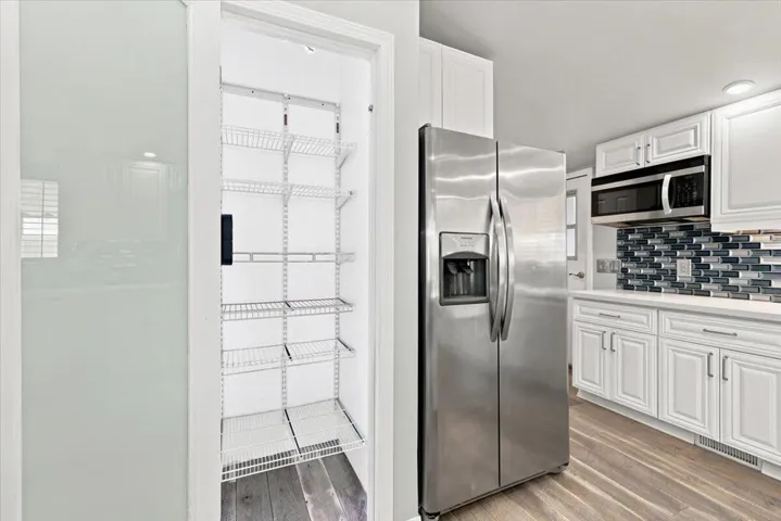 35-Kitchen