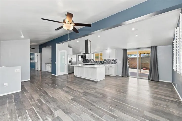 25-Living Room and Kitchen