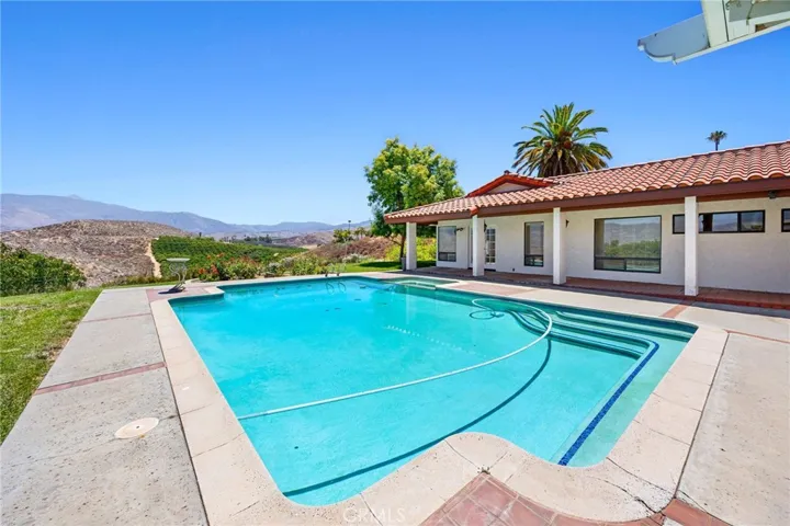 26500 Rim, Hemet, California 92544
