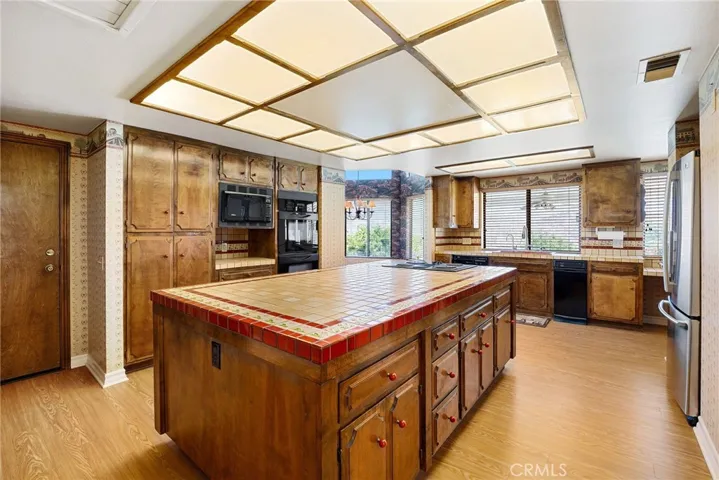 26500 Rim, Hemet, California 92544