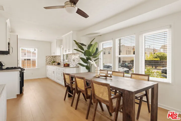 2002 Lime Avenue, Long Beach, California 90806