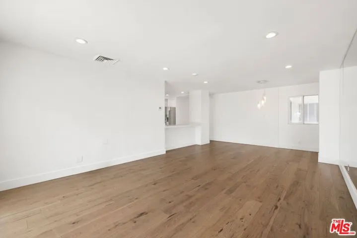 101 California Avenue 206, Santa Monica, California 90403