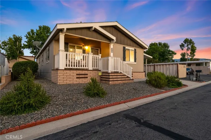1007 Norwich Way, Corona, California 92882