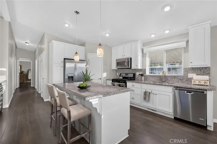 1007 Norwich Way, Corona, California 92882
