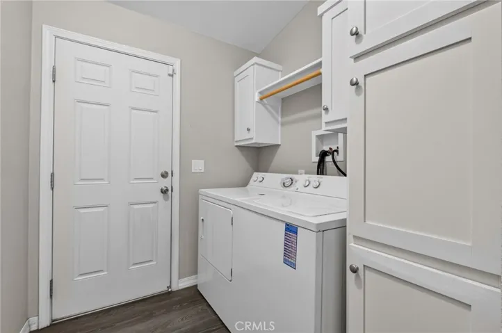 1007 Norwich Way, Corona, California 92882
