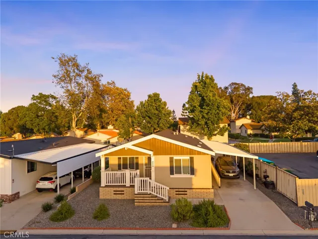 1007 Norwich Way, Corona, California 92882