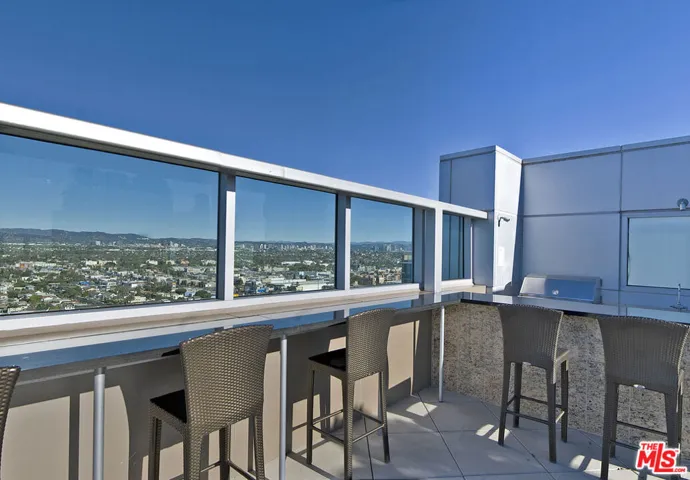 13700 Marina Pointe Drive 1219, Marina Del Rey, California 90292