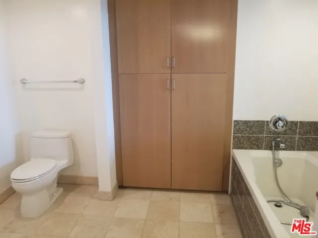13700 Marina Pointe Drive 1219, Marina Del Rey, California 90292