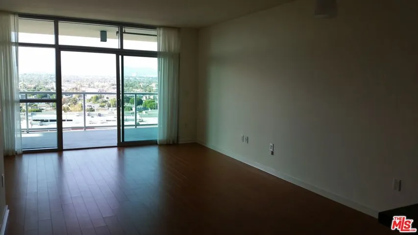 13700 Marina Pointe Drive 1219, Marina Del Rey, California 90292