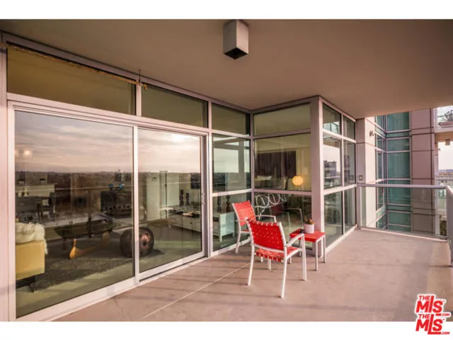 13700 Marina Pointe Drive 1219, Marina Del Rey, California 90292