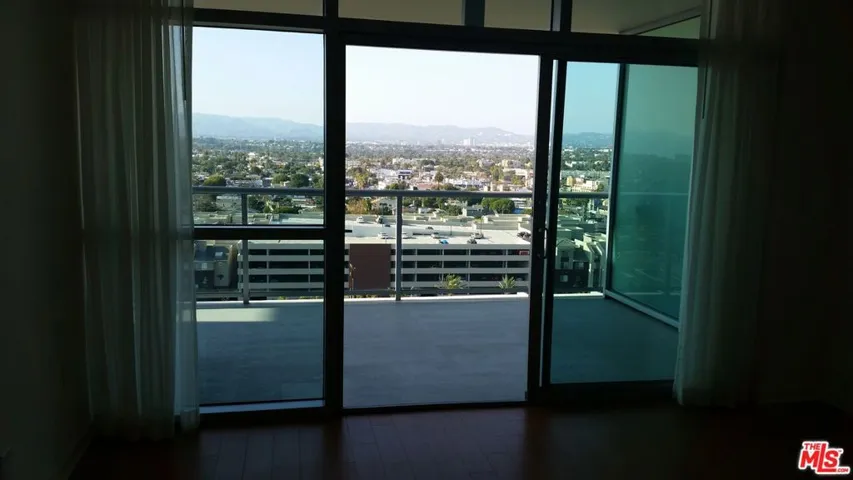 13700 Marina Pointe Drive 1219, Marina Del Rey, California 90292