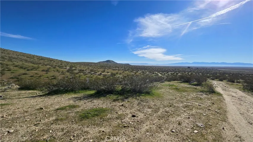0 Near United St & Barrington Ave, Rosamond, California 93560