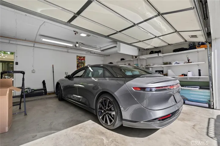 10475 Newhome Ave. 2, Sunland, California 91040