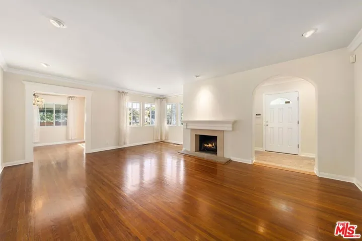 245 25th Street, Santa Monica, California 90402