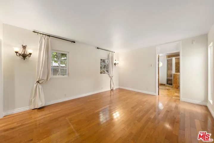 245 25th Street, Santa Monica, California 90402