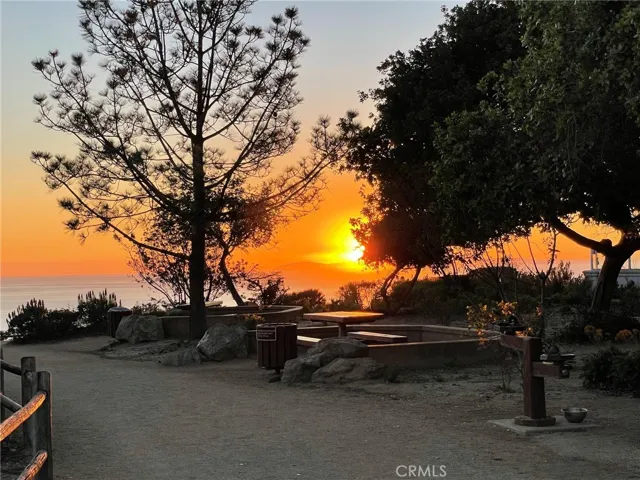 31351 Isle, Laguna Niguel, California 92677