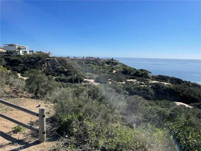 31351 Isle, Laguna Niguel, California 92677