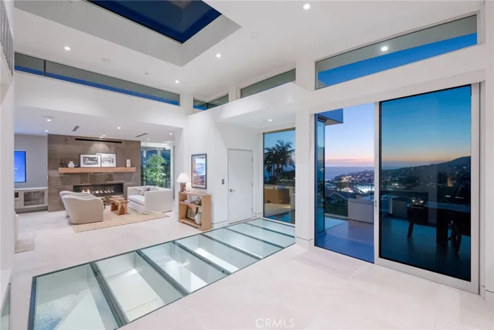 640 Temple Hills Drive, Laguna Beach, California 92651