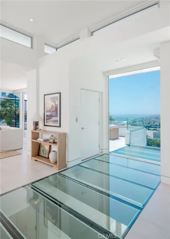 640 Temple Hills Drive, Laguna Beach, California 92651