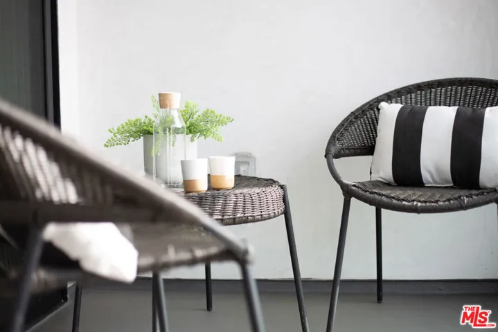 3833 Dunn 205, Culver City, California 90232