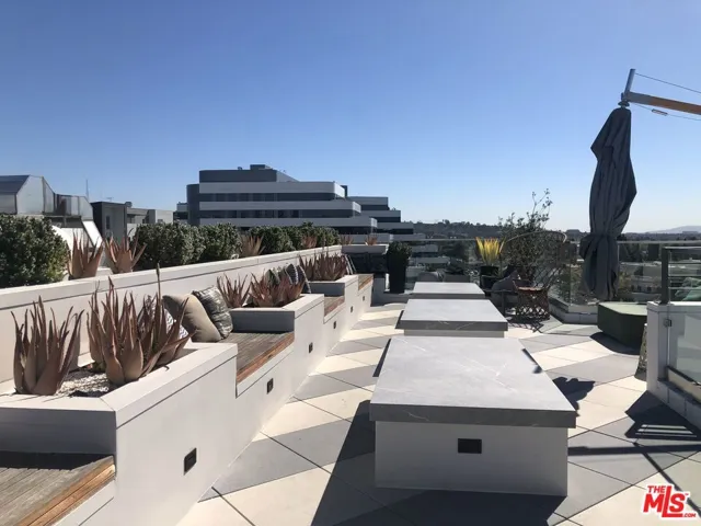 3833 Dunn 205, Culver City, California 90232