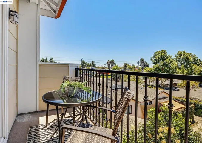 3816 Pioneer Ter, Fremont, California 94555