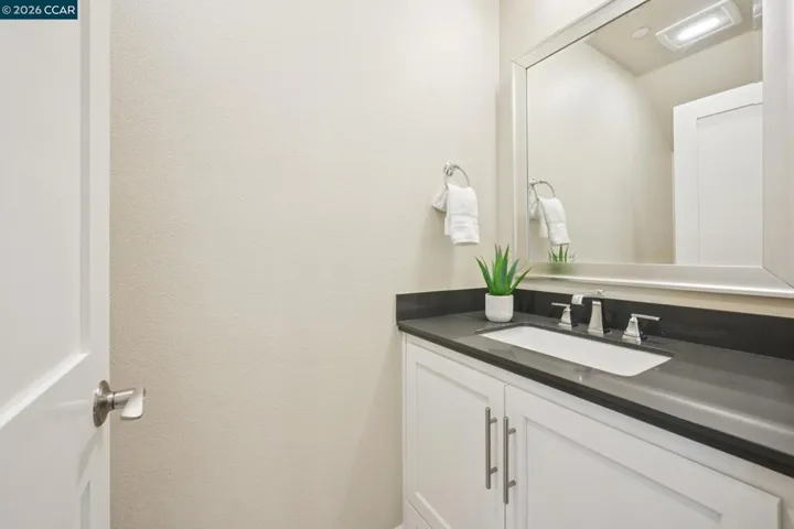 418 Persimmon Cmn 2, Livermore, California 94551