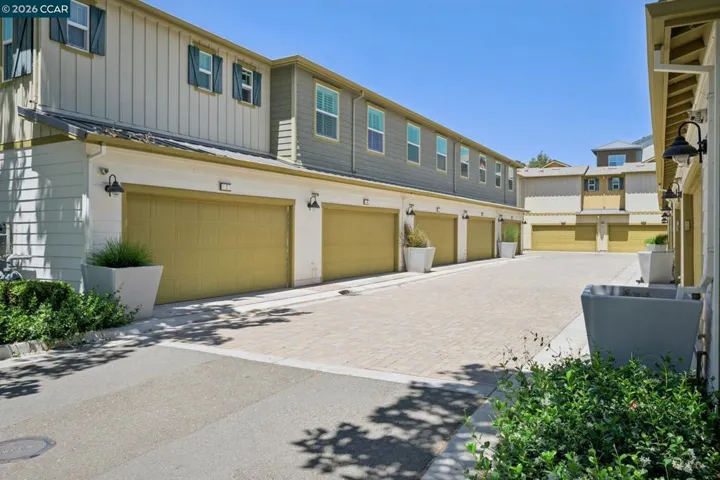 418 Persimmon Cmn 2, Livermore, California 94551