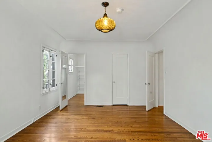 1262 S Burnside Avenue, Los Angeles, California 90019