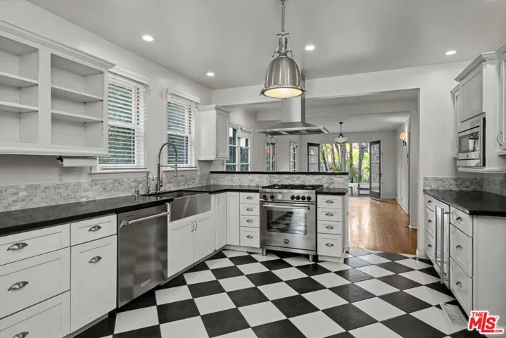 1262 S Burnside Avenue, Los Angeles, California 90019