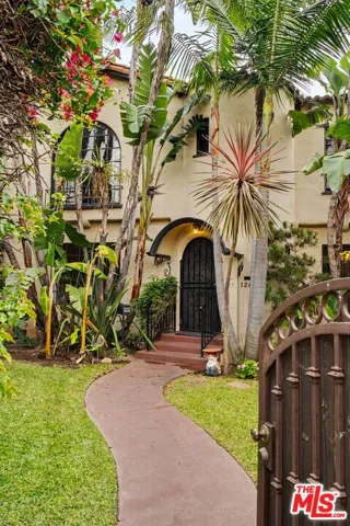 1262 S Burnside Avenue, Los Angeles, California 90019
