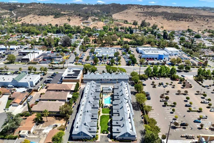 13815 Johannesberg 4, Poway, California 92064