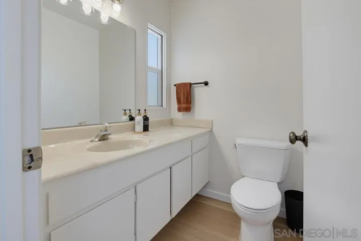 10503 Caminito Memosac, San Diego, California 92131