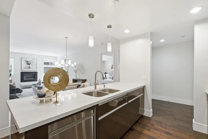 1838 Ogden Drive 306, Burlingame, California 94010