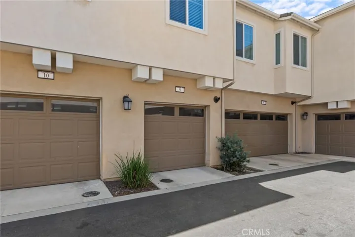 16571 Wyndham 9, Fontana, California 92336