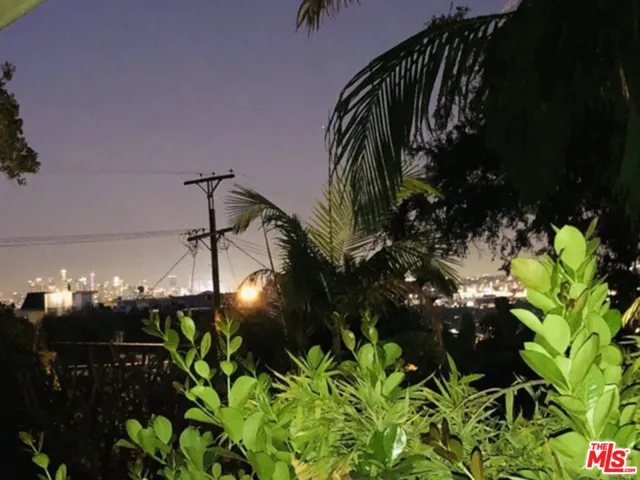 1215 Hilldale, Los Angeles, California 90069