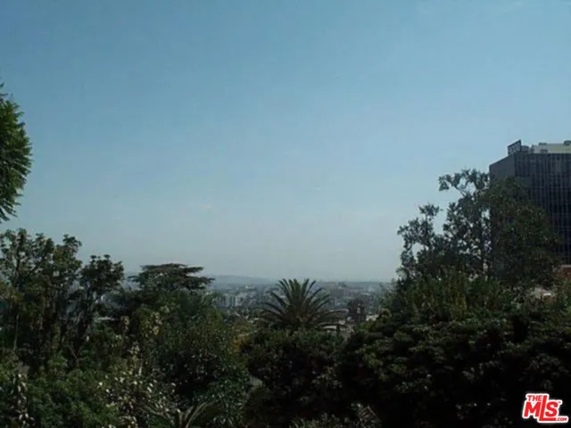 1215 Hilldale, Los Angeles, California 90069